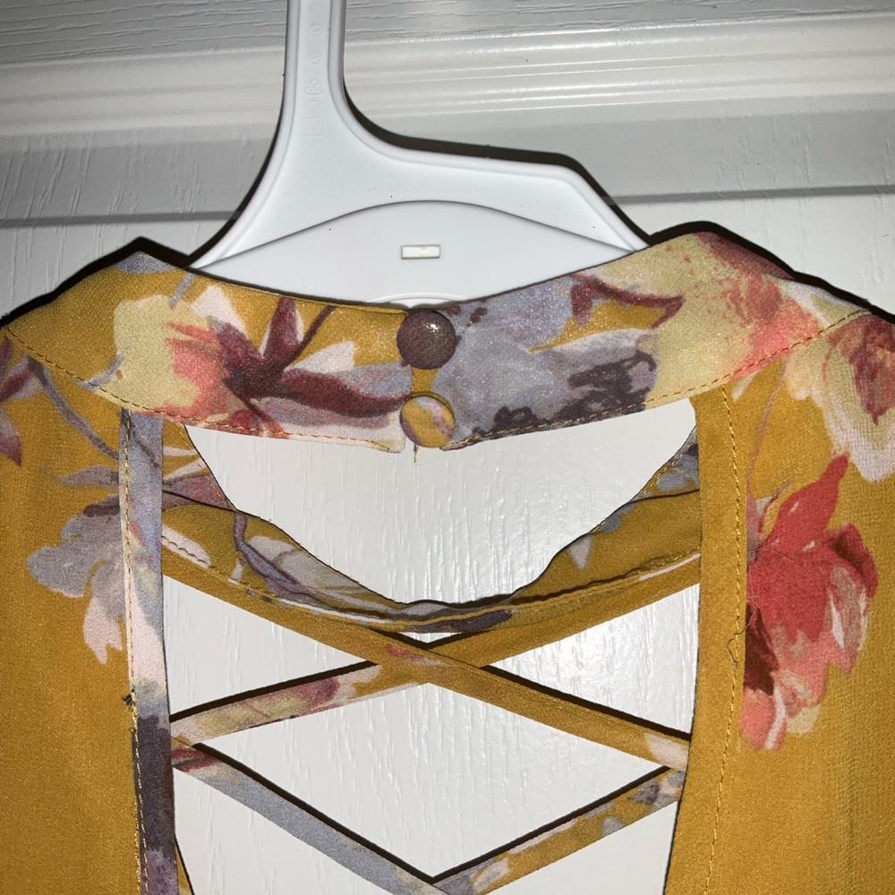 Dress - Picture 3 of 5